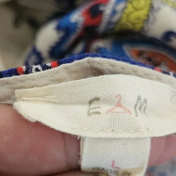 E M Bohemian-style Sleeveless Maxi Dress with a patterned print. - Picture 3 of 4